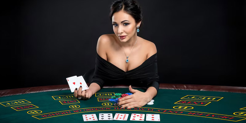 Đừng bỏ qua tầm quan trọng của Flush Poker là gì để giành chiến thắng dễ dàng